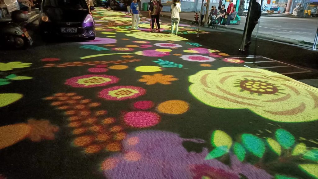 Chiếu sáng ngày lễ